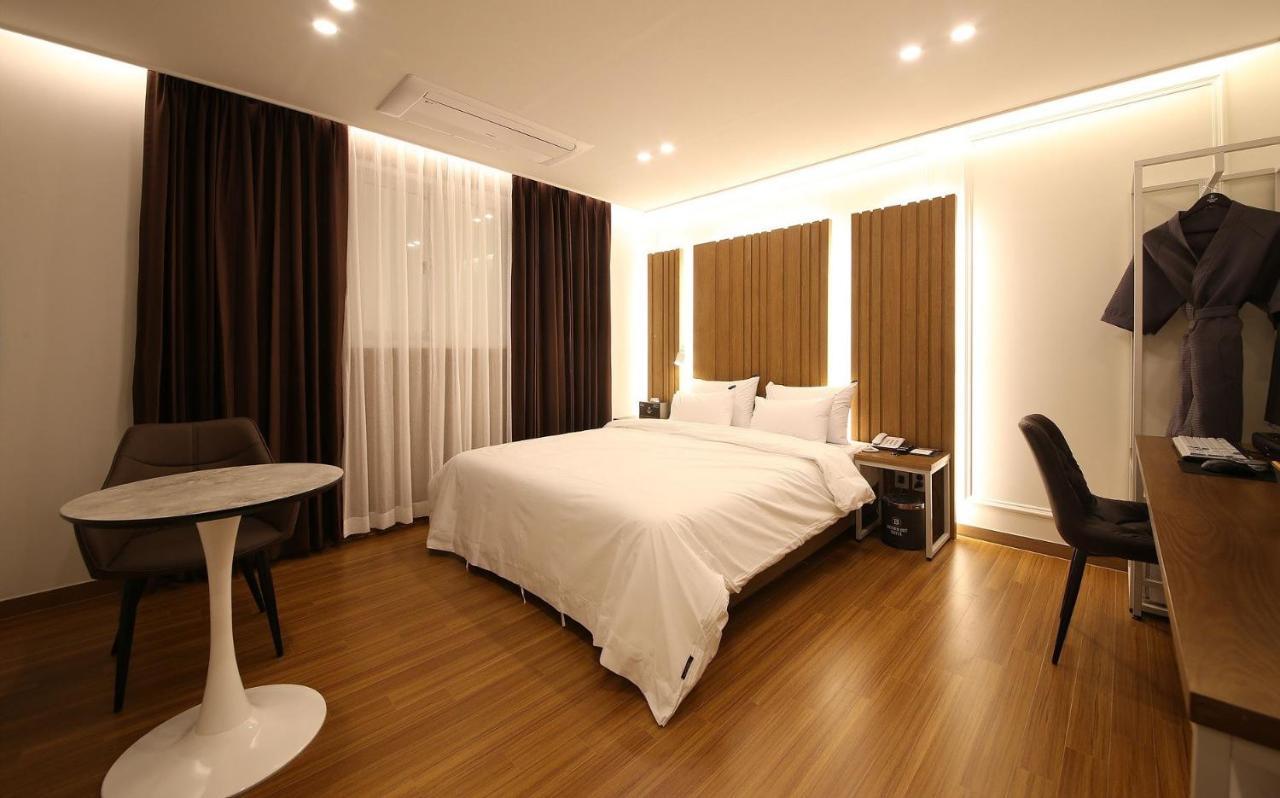 Brown Dot Hotel Sinan Gwangju Metropolitan City Luaran gambar