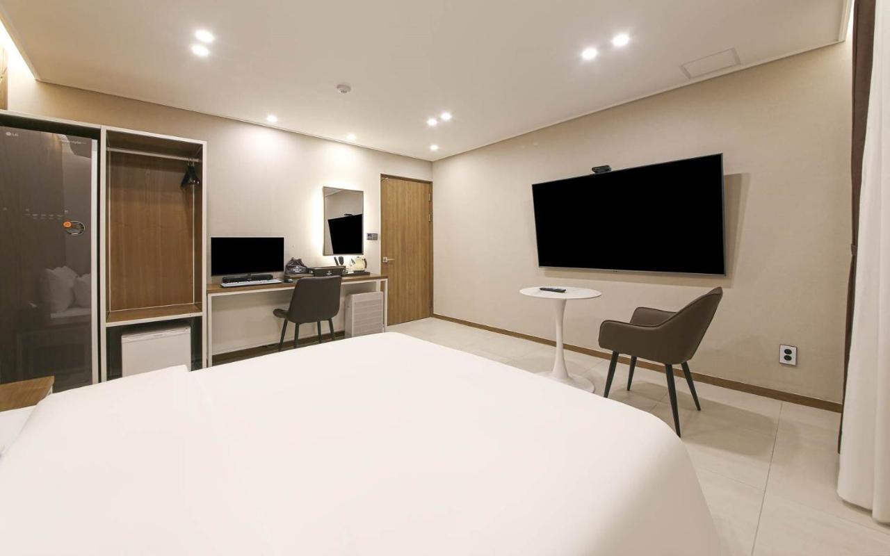 Brown Dot Hotel Sinan Gwangju Metropolitan City Luaran gambar