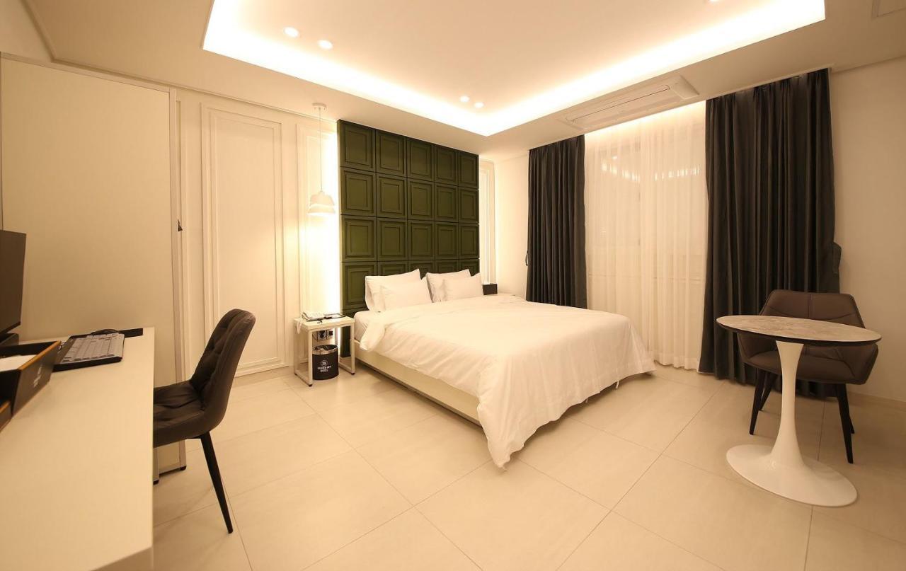 Brown Dot Hotel Sinan Gwangju Metropolitan City Luaran gambar