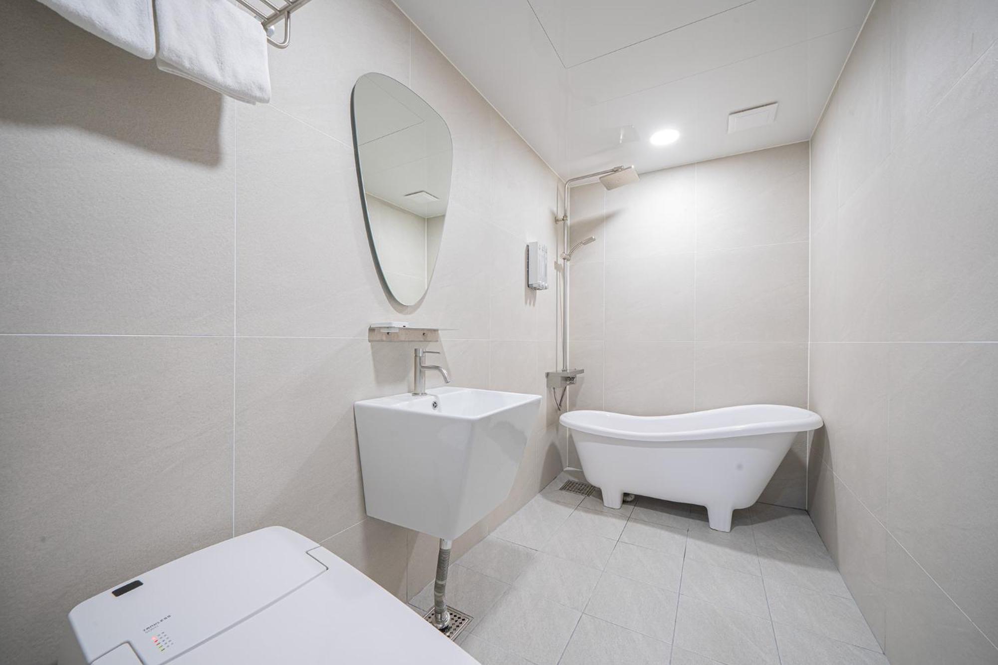 Brown Dot Hotel Sinan Gwangju Metropolitan City Luaran gambar